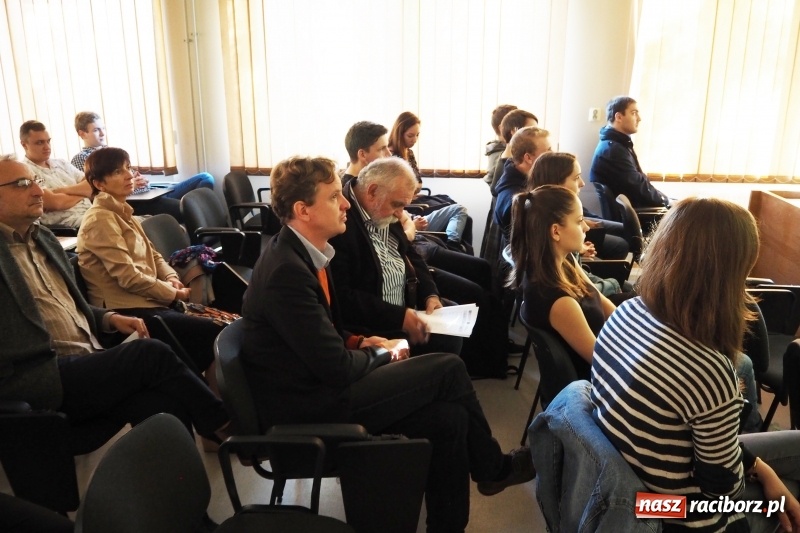 Zdjęcie w galerii na portalu naszraciborz.pl: Warsztaty architektoniczne w PWSZ w Raciborzu wiadomości z regionu