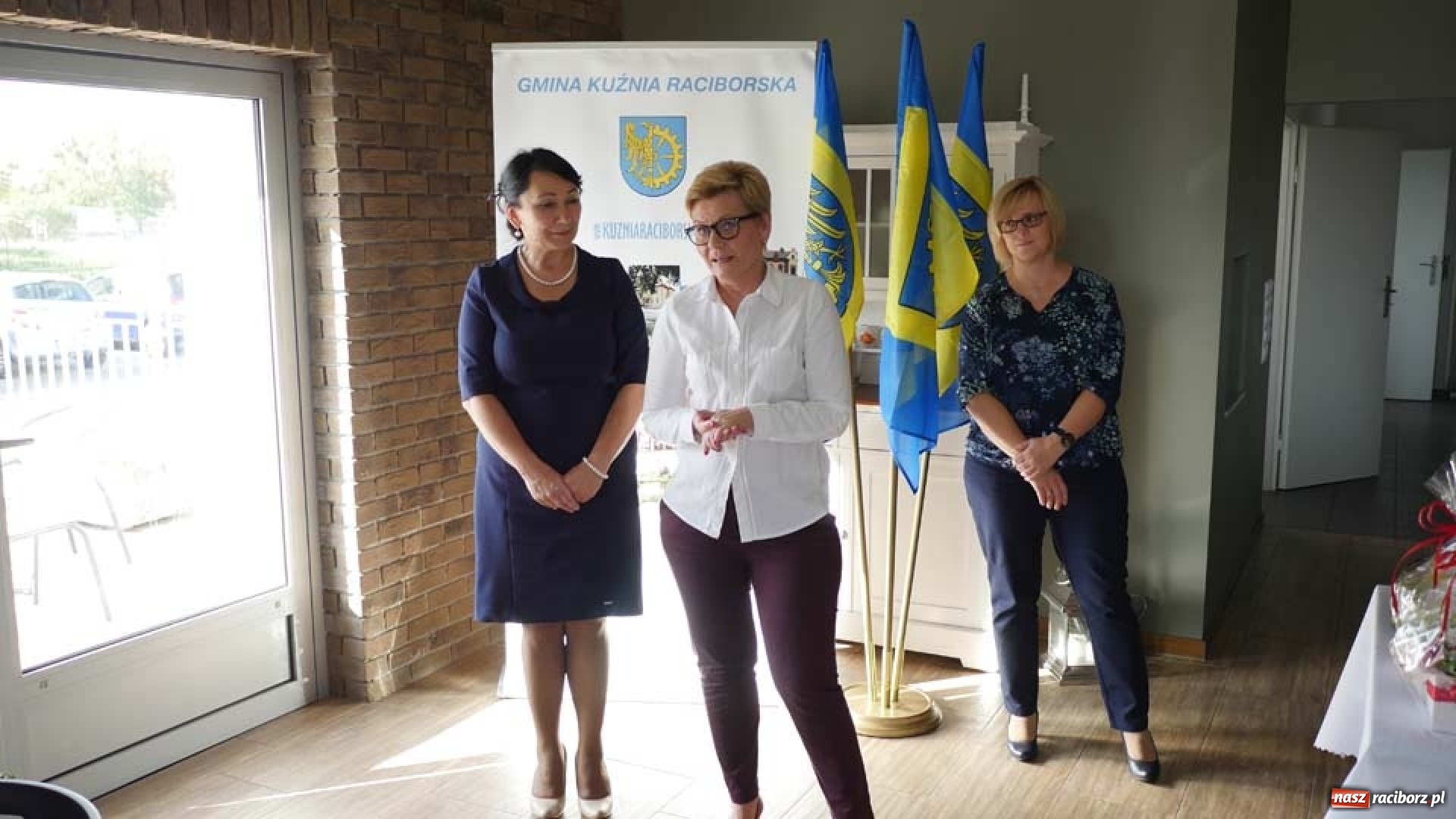 Zdjęcie w galerii na portalu naszraciborz.pl: Dzień Edukacji Narodowej w Kuźni Raciborskiej wiadomości z regionu