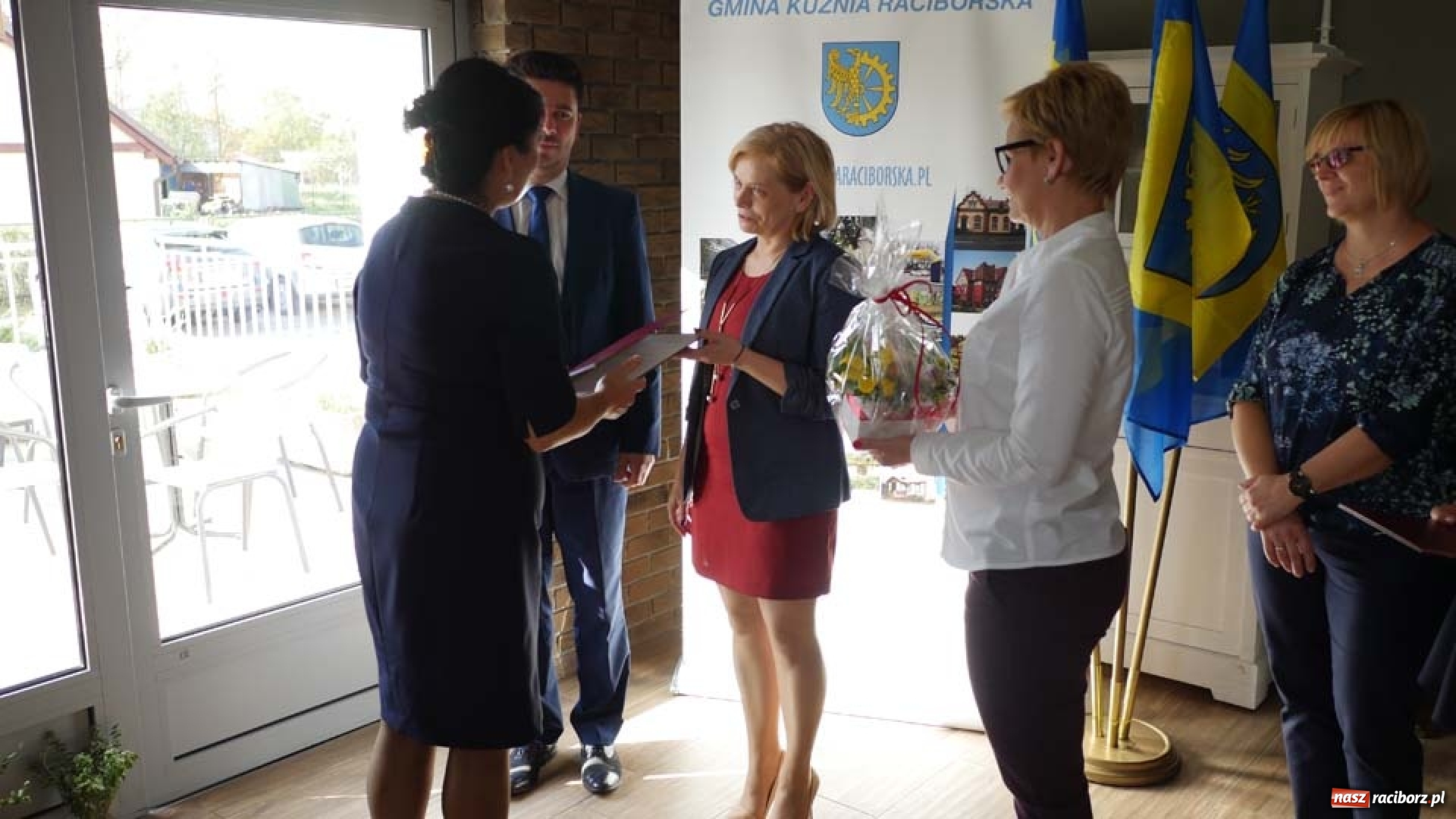 Zdjęcie w galerii na portalu naszraciborz.pl: Dzień Edukacji Narodowej w Kuźni Raciborskiej wiadomości z regionu