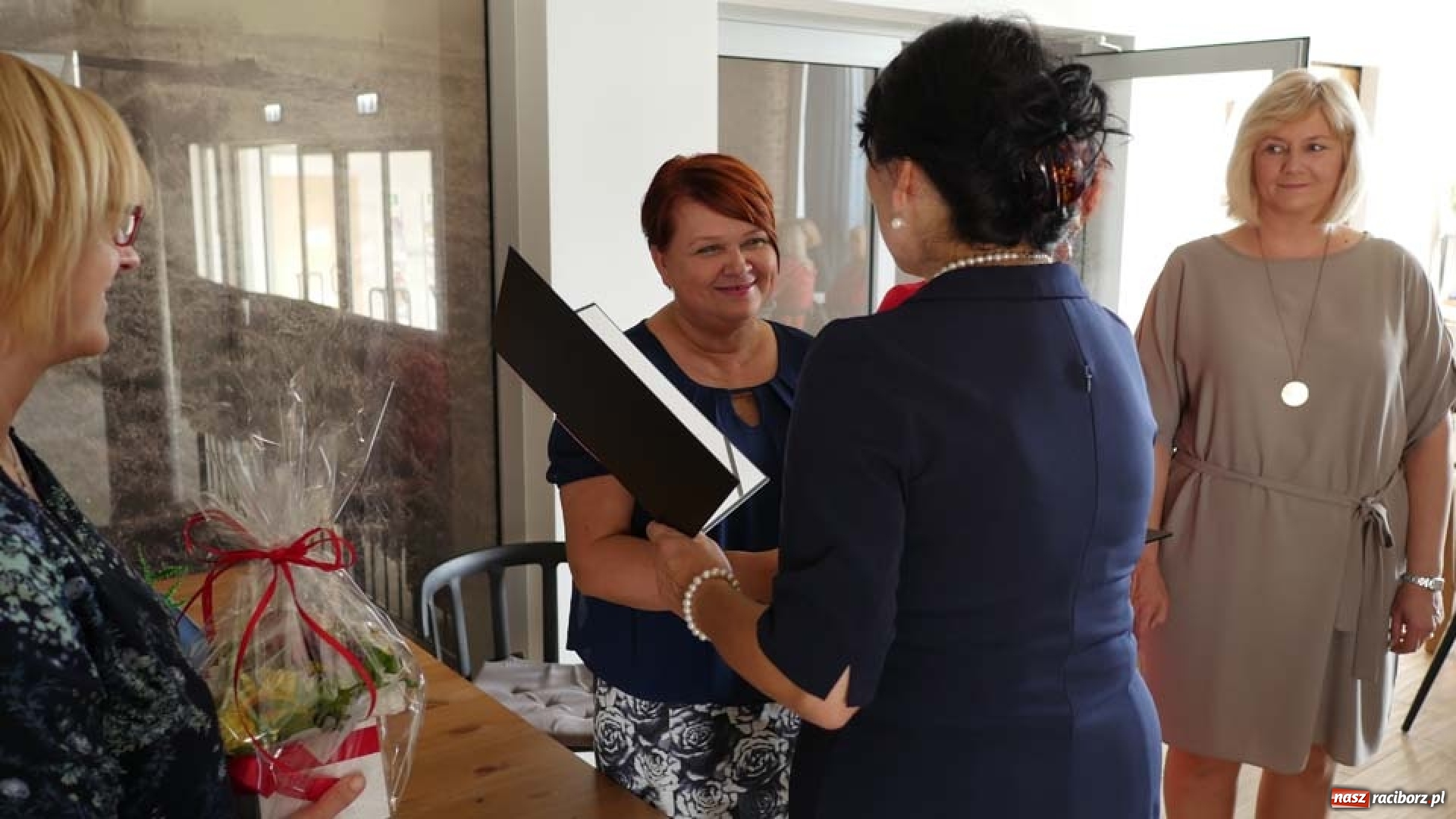 Zdjęcie w galerii na portalu naszraciborz.pl: Dzień Edukacji Narodowej w Kuźni Raciborskiej wiadomości z regionu