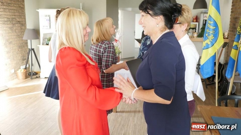 Zdjęcie w galerii na portalu naszraciborz.pl: Dzień Edukacji Narodowej w Kuźni Raciborskiej wiadomości z regionu