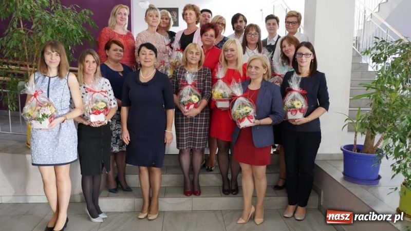 Zdjęcie w galerii na portalu naszraciborz.pl: Dzień Edukacji Narodowej w Kuźni Raciborskiej wiadomości z regionu