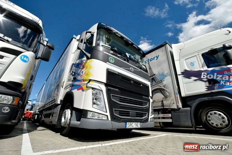 Zdjęcie w galerii na portalu naszraciborz.pl: Eko-Okna wśród Gepardów Biznesu 2016  wiadomości z regionu