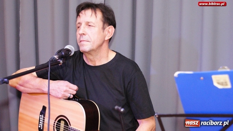 Zdjęcie w galerii na portalu naszraciborz.pl: Koncert Post Scriptum, czyli Miłość Po... w raciborskiej bibliotece wiadomości z regionu