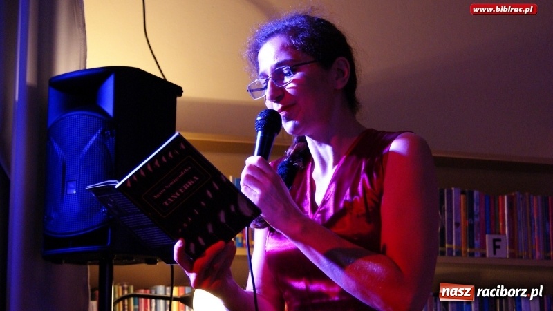 Zdjęcie w galerii na portalu naszraciborz.pl: Koncert Post Scriptum, czyli Miłość Po... w raciborskiej bibliotece wiadomości z regionu