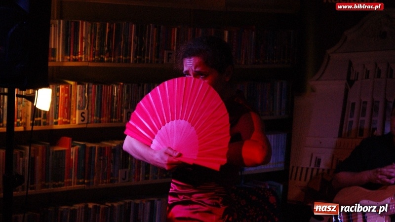 Zdjęcie w galerii na portalu naszraciborz.pl: Koncert Post Scriptum, czyli Miłość Po... w raciborskiej bibliotece wiadomości z regionu