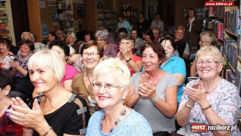 Zdjęcie w galerii na portalu naszraciborz.pl: Koncert Post Scriptum, czyli Miłość Po... w raciborskiej bibliotece wiadomości z regionu
