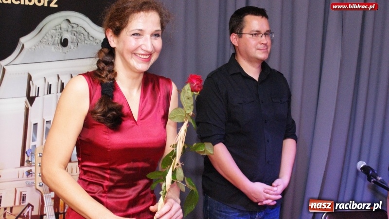 Zdjęcie w galerii na portalu naszraciborz.pl: Koncert Post Scriptum, czyli Miłość Po... w raciborskiej bibliotece wiadomości z regionu