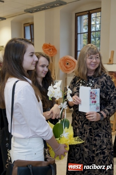 Zdjęcie w galerii na portalu naszraciborz.pl: Przemiany - nowa wystawa uczniów i absolwentów Liceum Plastycznego w Raciborzu wiadomości z regionu