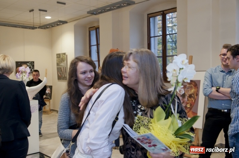 Zdjęcie w galerii na portalu naszraciborz.pl: Przemiany - nowa wystawa uczniów i absolwentów Liceum Plastycznego w Raciborzu wiadomości z regionu