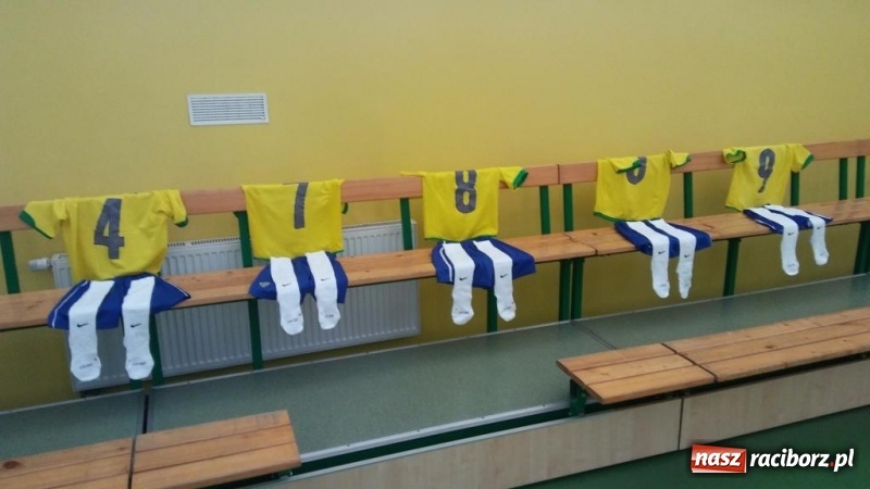 Zdjęcie w galerii na portalu naszraciborz.pl: Raciborski IKAR wygrał powiatowe eliminacje Pucharu Tymbarku wiadomości z regionu