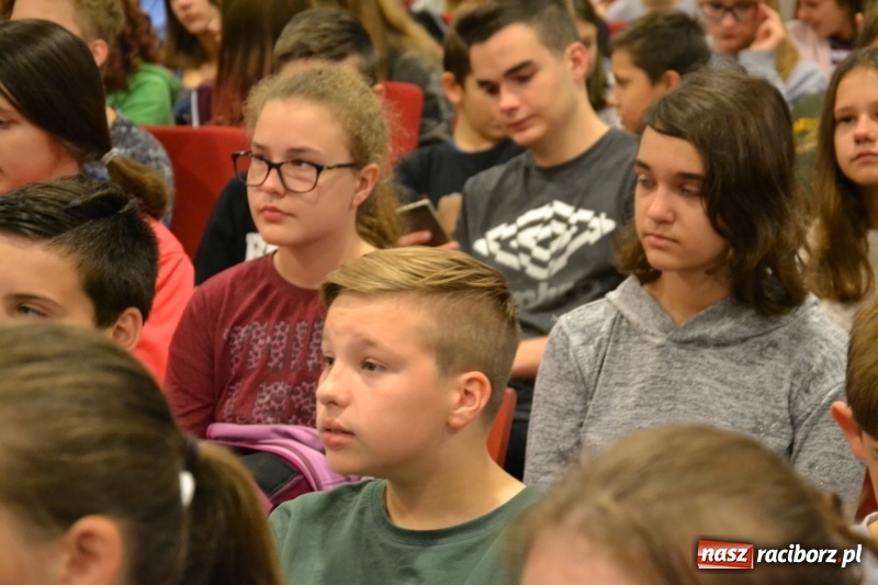 Zdjęcie w galerii na portalu naszraciborz.pl: X Raciborskie Dni Nauki i Techniki ruszyły na zamku  wiadomości z regionu