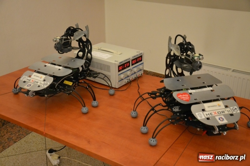 Zdjęcie w galerii na portalu naszraciborz.pl: X Raciborskie Dni Nauki i Techniki ruszyły na zamku  wiadomości z regionu