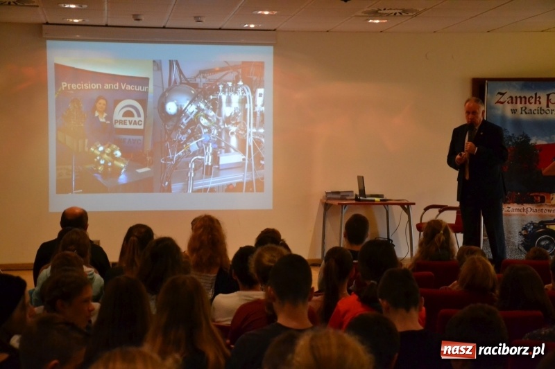 Zdjęcie w galerii na portalu naszraciborz.pl: X Raciborskie Dni Nauki i Techniki ruszyły na zamku  wiadomości z regionu