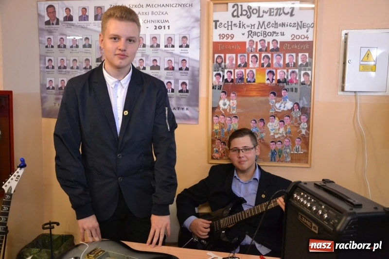 Zdjęcie w galerii na portalu naszraciborz.pl: X Raciborskie Dni Nauki i Techniki ruszyły na zamku  wiadomości z regionu