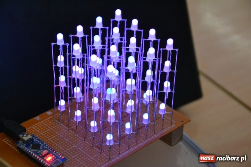 Zdjęcie w galerii na portalu naszraciborz.pl: X Raciborskie Dni Nauki i Techniki ruszyły na zamku  wiadomości z regionu