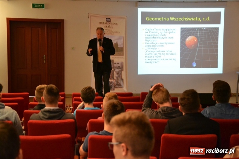 Zdjęcie w galerii na portalu naszraciborz.pl: X Raciborskie Dni Nauki i Techniki ruszyły na zamku  wiadomości z regionu