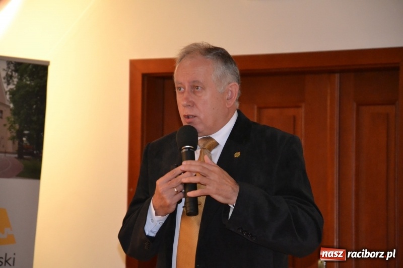 Zdjęcie w galerii na portalu naszraciborz.pl: X Raciborskie Dni Nauki i Techniki ruszyły na zamku  wiadomości z regionu