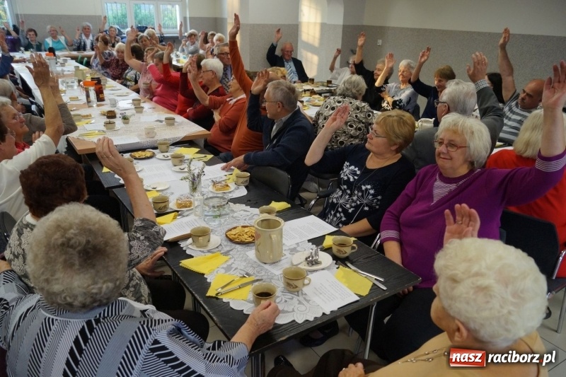 Zdjęcie w galerii na portalu naszraciborz.pl: Nowy-stary zarząd w kole emerytów w Nędzy  wiadomości z regionu