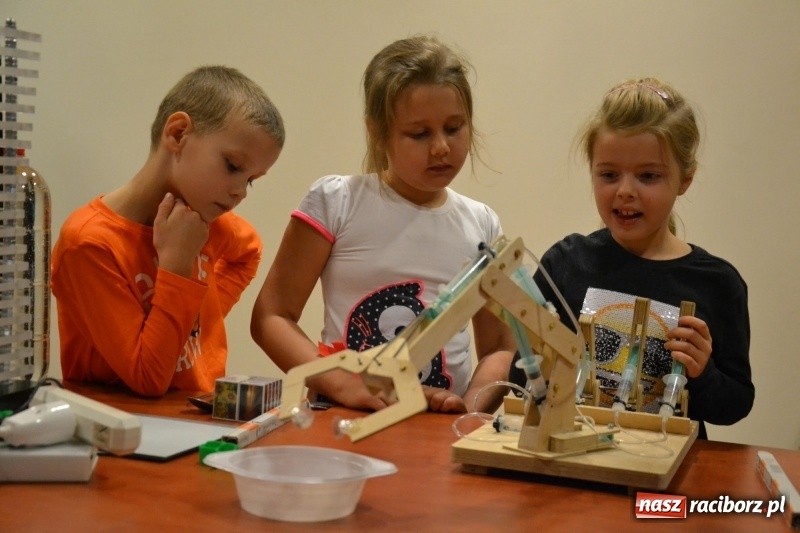 Zdjęcie w galerii na portalu naszraciborz.pl: X Raciborskie Dni Nauki i Techniki za nami wiadomości z regionu