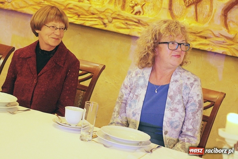 Zdjęcie w galerii na portalu naszraciborz.pl: Związkowcy z raciborskiej Solidarności świętują Dzień Edukacji Narodowej wiadomości z regionu