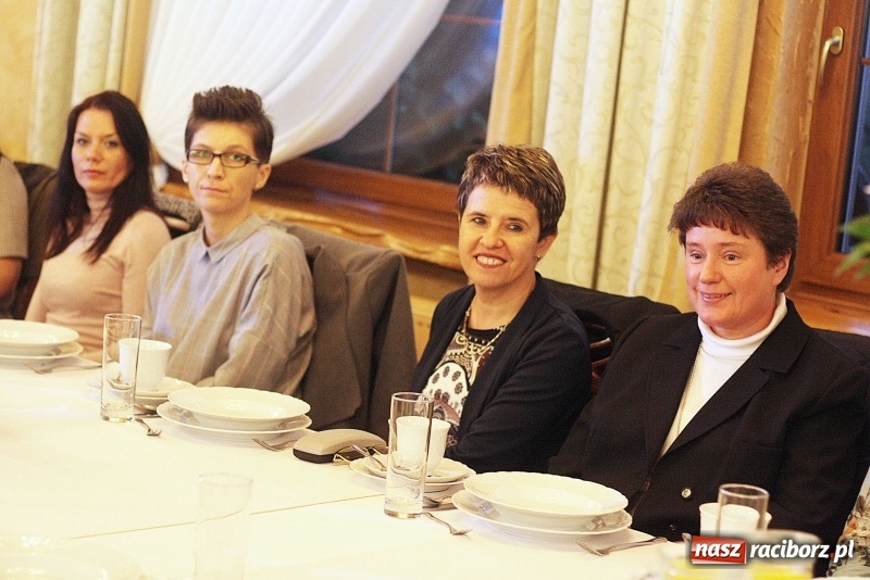 Zdjęcie w galerii na portalu naszraciborz.pl: Związkowcy z raciborskiej Solidarności świętują Dzień Edukacji Narodowej wiadomości z regionu