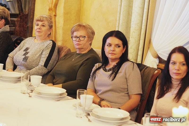 Zdjęcie w galerii na portalu naszraciborz.pl: Związkowcy z raciborskiej Solidarności świętują Dzień Edukacji Narodowej wiadomości z regionu