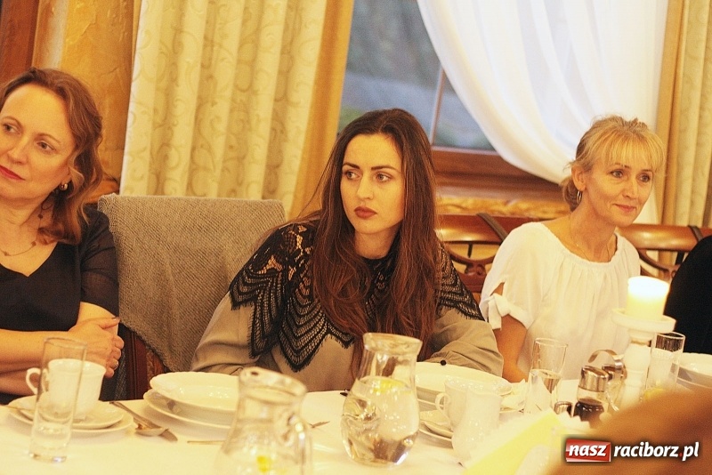 Zdjęcie w galerii na portalu naszraciborz.pl: Związkowcy z raciborskiej Solidarności świętują Dzień Edukacji Narodowej wiadomości z regionu