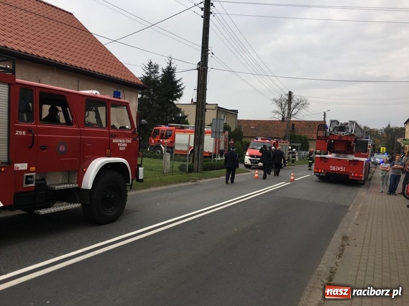 Zdjęcie w galerii na portalu naszraciborz.pl: Zderzenie trzech samochodów w Rudach  wiadomości z regionu