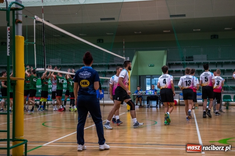 Zdjęcie w galerii na portalu naszraciborz.pl: MKSR Pyskowice nie sprawił problemów KS AZS Rafako wiadomości z regionu
