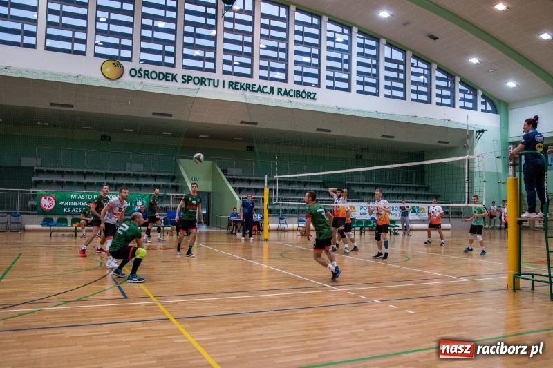 Zdjęcie w galerii na portalu naszraciborz.pl: MKSR Pyskowice nie sprawił problemów KS AZS Rafako wiadomości z regionu