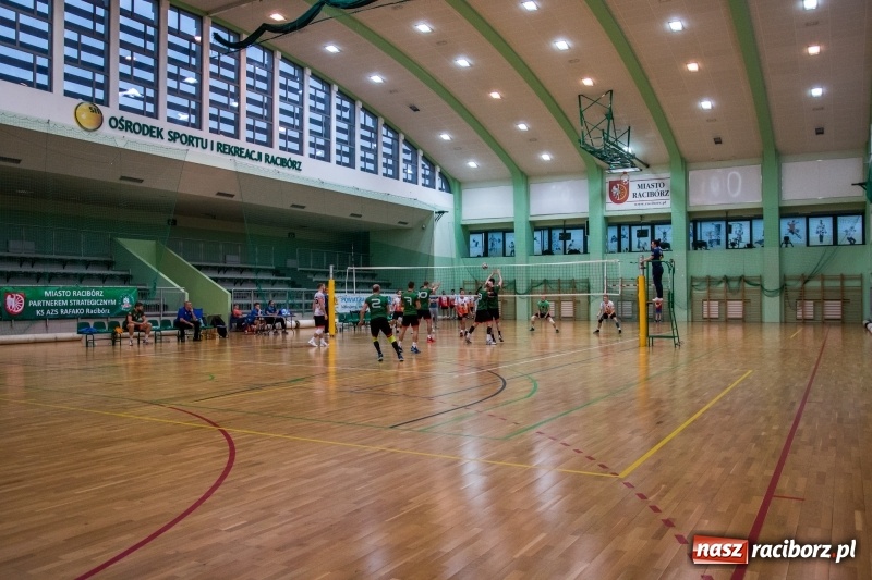 Zdjęcie w galerii na portalu naszraciborz.pl: MKSR Pyskowice nie sprawił problemów KS AZS Rafako wiadomości z regionu
