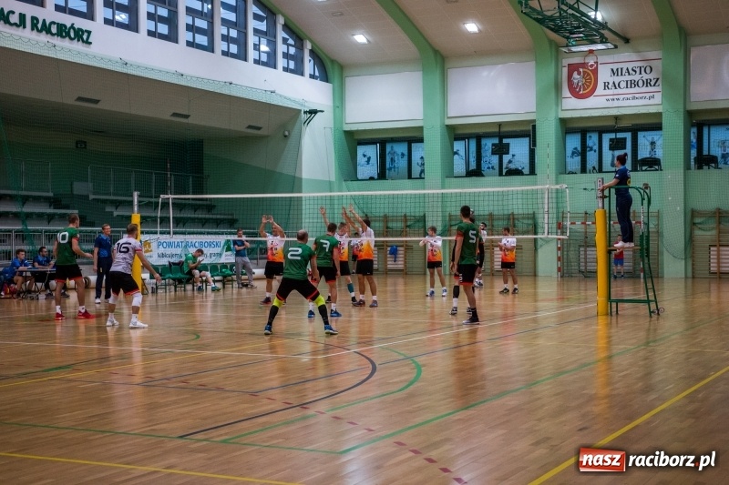 Zdjęcie w galerii na portalu naszraciborz.pl: MKSR Pyskowice nie sprawił problemów KS AZS Rafako wiadomości z regionu