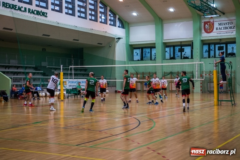 Zdjęcie w galerii na portalu naszraciborz.pl: MKSR Pyskowice nie sprawił problemów KS AZS Rafako wiadomości z regionu