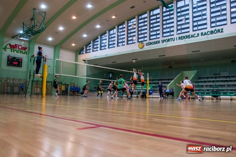 Zdjęcie w galerii na portalu naszraciborz.pl: MKSR Pyskowice nie sprawił problemów KS AZS Rafako wiadomości z regionu