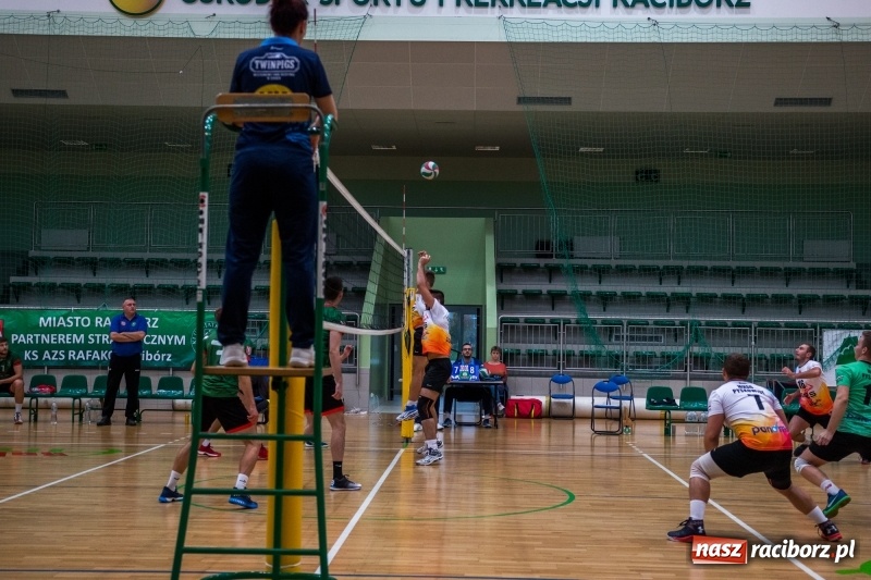 Zdjęcie w galerii na portalu naszraciborz.pl: MKSR Pyskowice nie sprawił problemów KS AZS Rafako wiadomości z regionu
