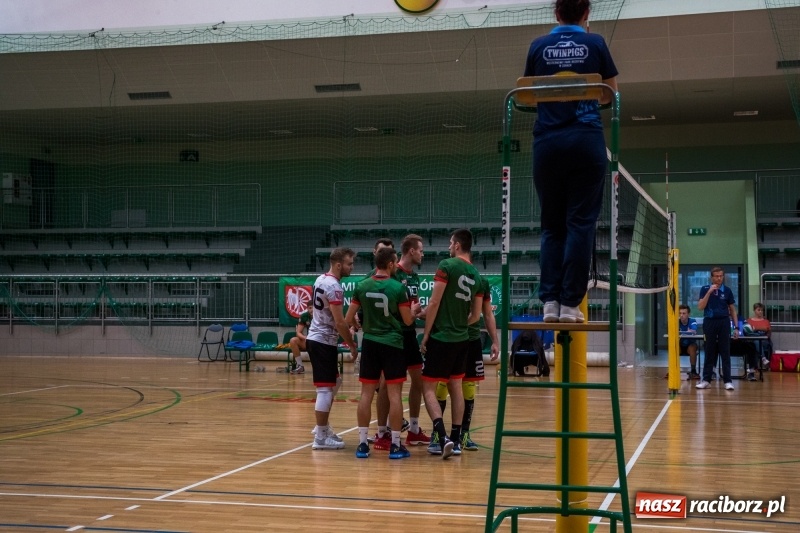 Zdjęcie w galerii na portalu naszraciborz.pl: MKSR Pyskowice nie sprawił problemów KS AZS Rafako wiadomości z regionu