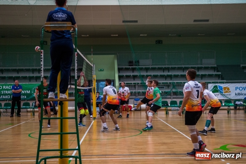 Zdjęcie w galerii na portalu naszraciborz.pl: MKSR Pyskowice nie sprawił problemów KS AZS Rafako wiadomości z regionu