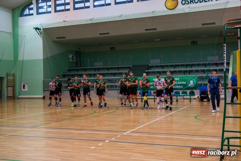 Zdjęcie w galerii na portalu naszraciborz.pl: MKSR Pyskowice nie sprawił problemów KS AZS Rafako wiadomości z regionu