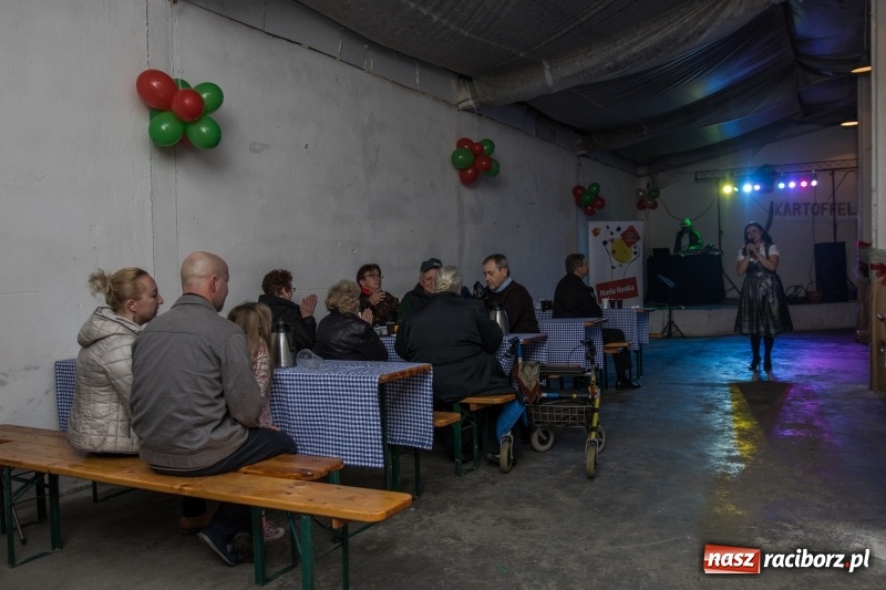 Zdjęcie w galerii na portalu naszraciborz.pl: Święto ziemniaka, czyli Kartoffelfest w Gamowie wiadomości z regionu