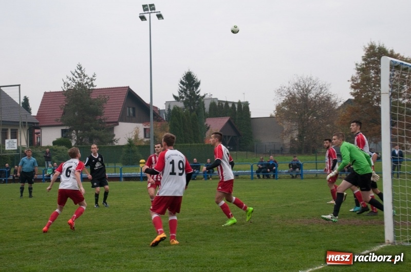 Zdjęcie w galerii na portalu naszraciborz.pl: Przyszłość Rogów II zwycięski w starciu z LKS 07 Markowice wiadomości z regionu
