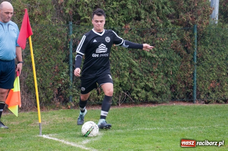 Zdjęcie w galerii na portalu naszraciborz.pl: Przyszłość Rogów II zwycięski w starciu z LKS 07 Markowice wiadomości z regionu