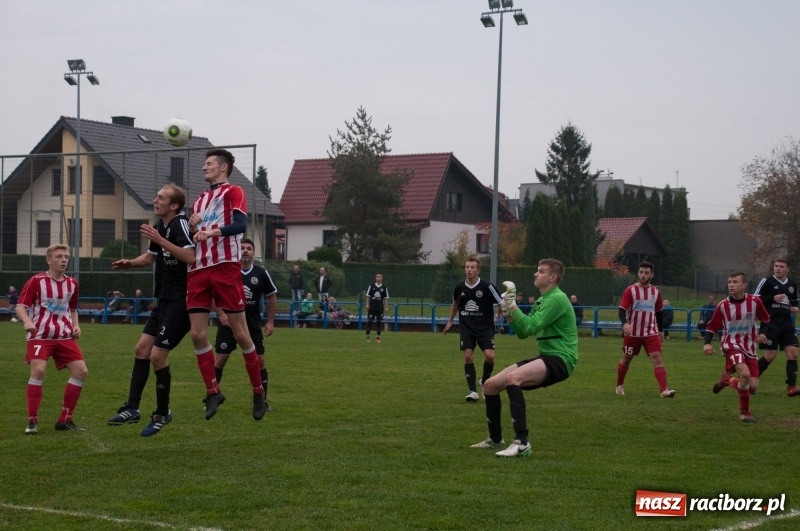 Zdjęcie w galerii na portalu naszraciborz.pl: Przyszłość Rogów II zwycięski w starciu z LKS 07 Markowice wiadomości z regionu
