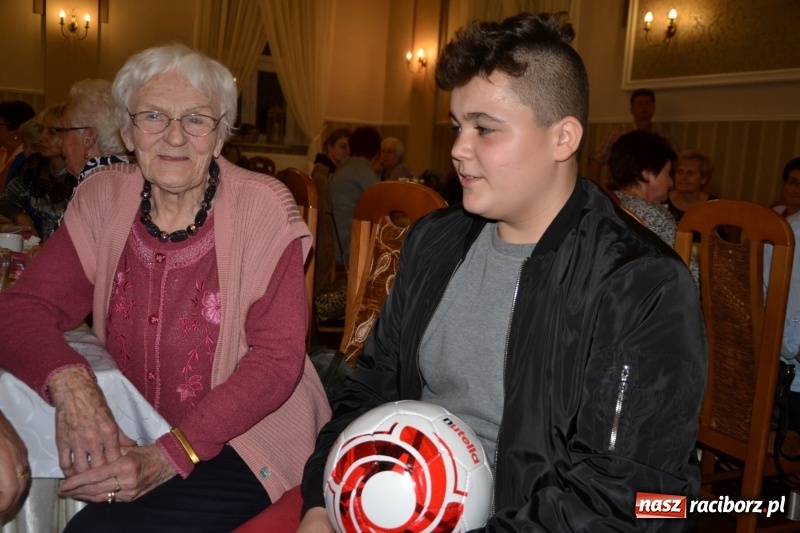 Zdjęcie w galerii na portalu naszraciborz.pl: Panie z zabełkowskiego KGW świętowały jubileusz  wiadomości z regionu