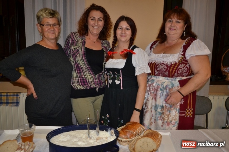 Zdjęcie w galerii na portalu naszraciborz.pl: Oktoberfest w Roszkowie FOTO wiadomości z regionu