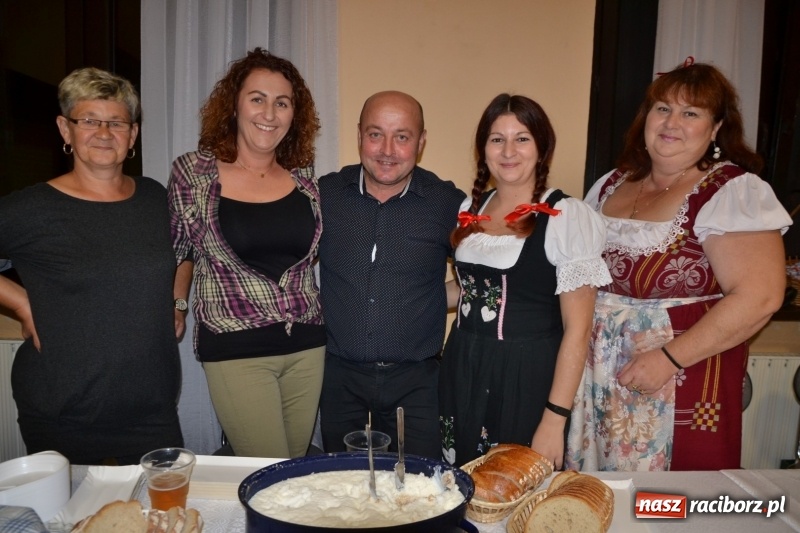 Zdjęcie w galerii na portalu naszraciborz.pl: Oktoberfest w Roszkowie FOTO wiadomości z regionu