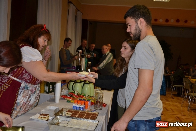 Zdjęcie w galerii na portalu naszraciborz.pl: Oktoberfest w Roszkowie FOTO wiadomości z regionu