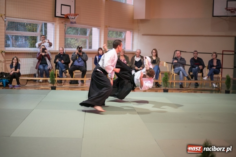 Zdjęcie w galerii na portalu naszraciborz.pl: VI edycja Budo Gali i 10-lecie raciborskiego dojo wiadomości z regionu