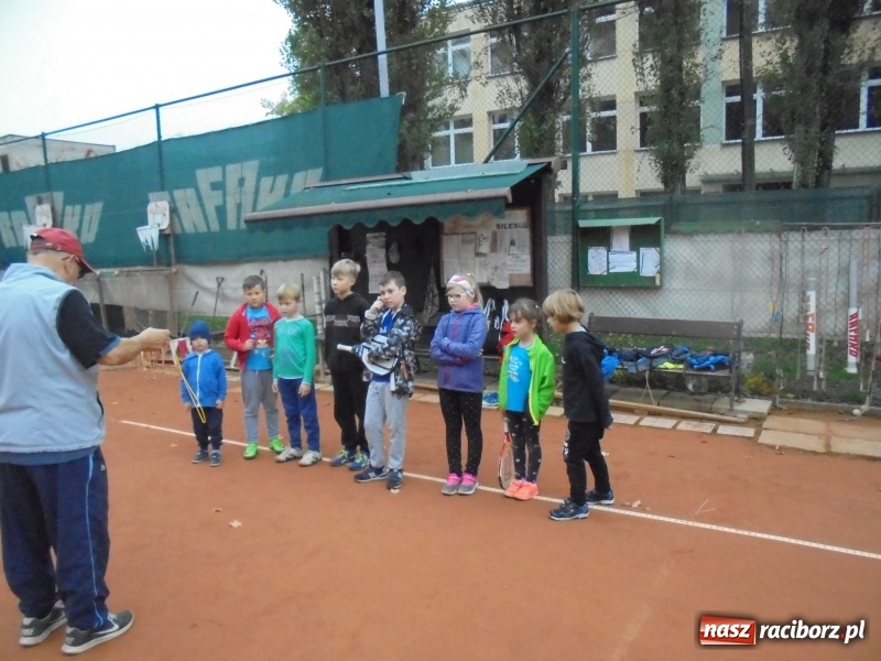 Zdjęcie w galerii na portalu naszraciborz.pl: Zawody sportowe najmłodszych tenisistów wiadomości z regionu