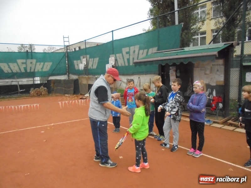 Zdjęcie w galerii na portalu naszraciborz.pl: Zawody sportowe najmłodszych tenisistów wiadomości z regionu
